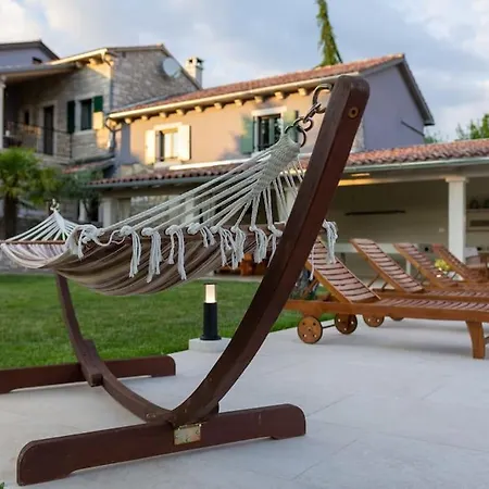 Pepi By Istrialux 빌라 *