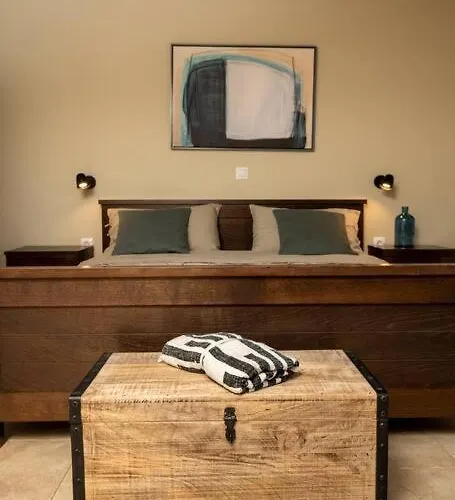 Pepi By Istrialux * Pulici